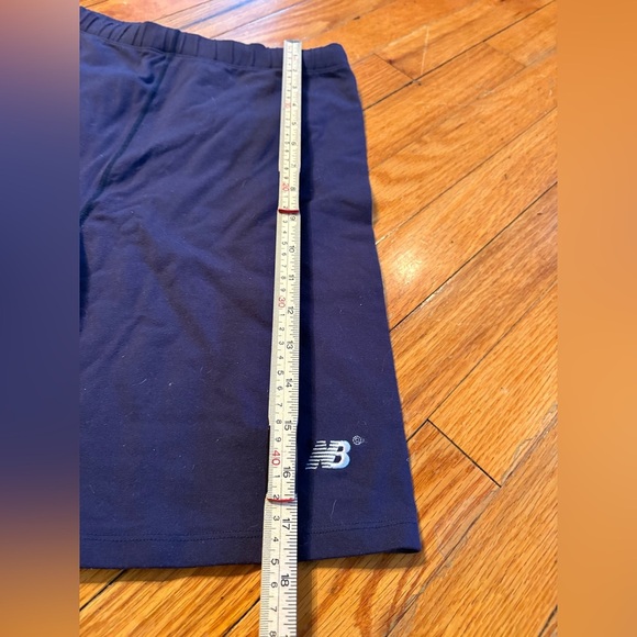 New Balance Unisex Compression/Athletic Shorts - Picture 3 of 6